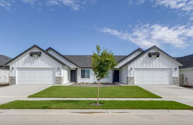 Charming Attached Townhome in Nampa at an Incredible Price!