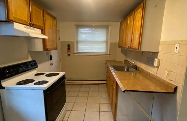 Photo of 64 S EVANS Street unit: 2