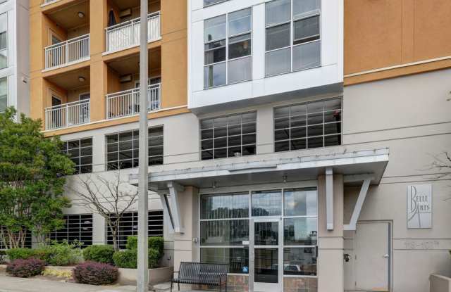 Downtown Bellevue One Bedroom One Bath Condo Available!