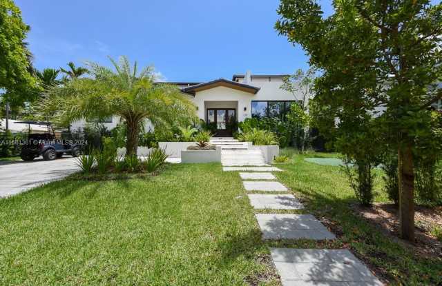 120 Buttonwood Dr
