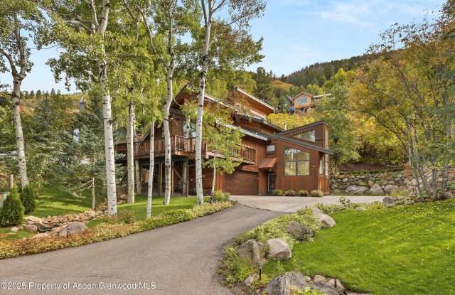 Photo of 314 Mountain Laurel Drive