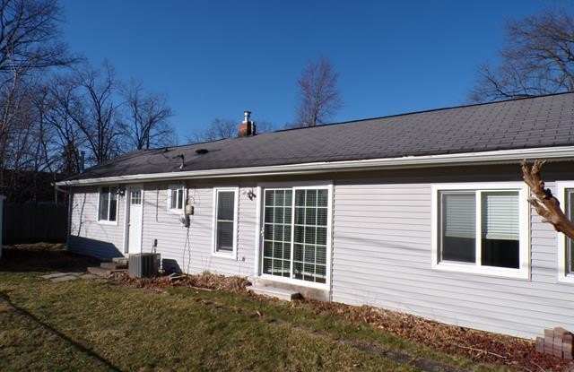 3221 UNION LAKE Road