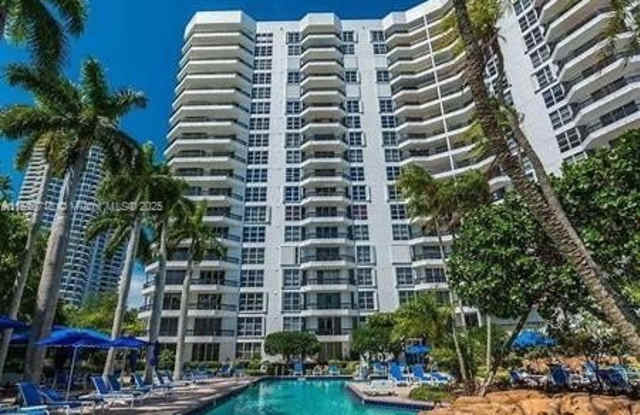 Photo of 3600 Mystic Pointe Dr