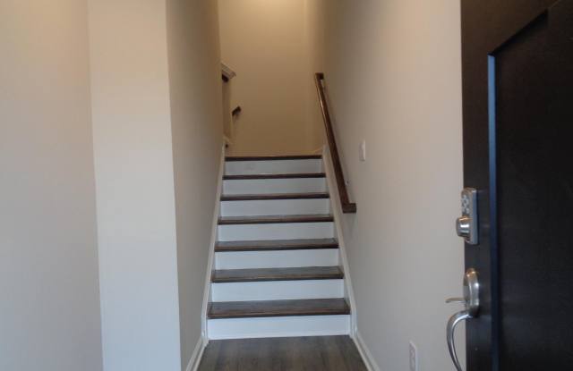 44 AUTUMN PARK Drive