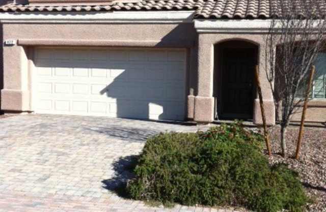 432 Paris Pearl Avenue