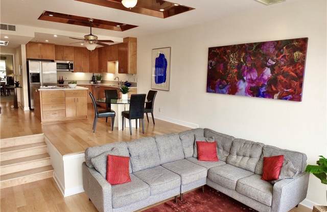 7321 Marina Pacifica N