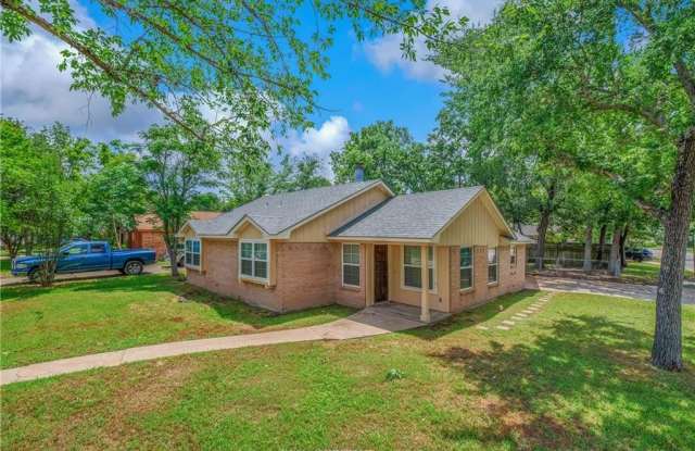 3100 Heatherwood Drive