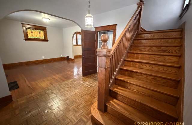 1513 Runnion Ave. - Spacious 3 Bedroom, 1.5 Bath Home w/Fenced Yard!