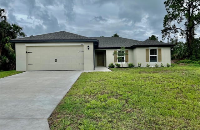 2441 Colonade Ln - 2441 Colonade Ln, North Port, FL 34286