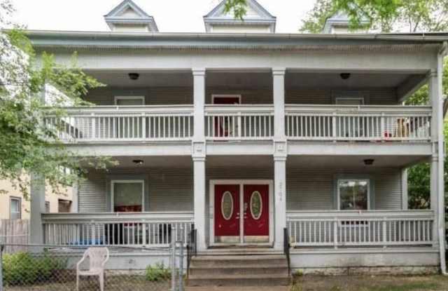 2704 16th Avenue South - 2