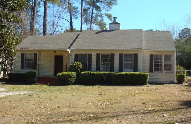 FOUR BEDROOM!!