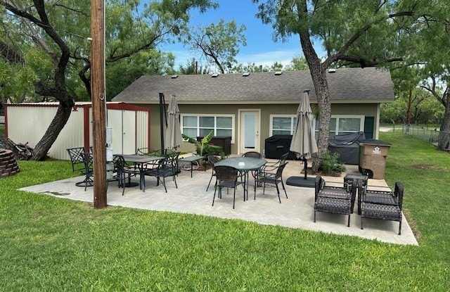 2602 Sleepy Hollow Rd