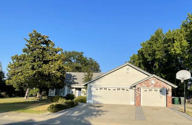 2185 Drexel Way