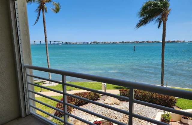 6105 BAHIA DEL MAR CIRCLE