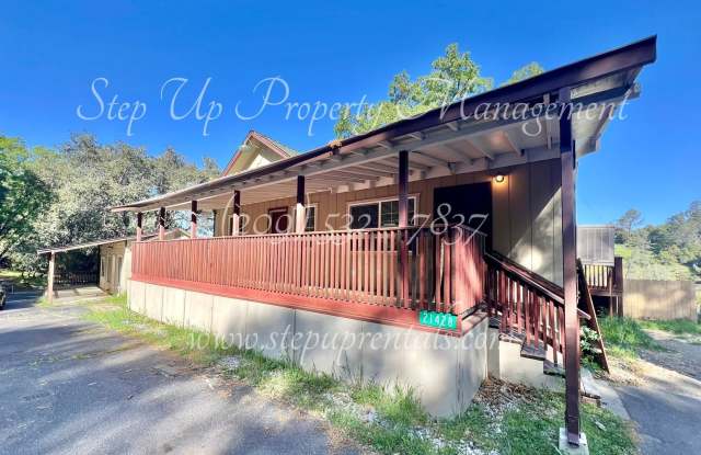 Rustic and Cozy 2 Bed 1 Bath Home w/ Water and Trash Service Included w/ Rent! photos photos