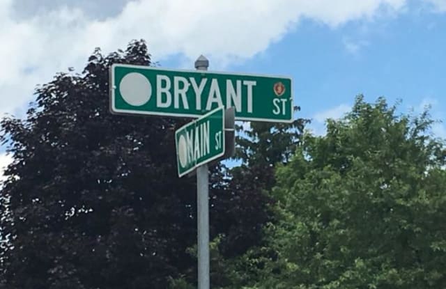 32 Bryant - 32 Bryant Street, Wakefield, MA 01880