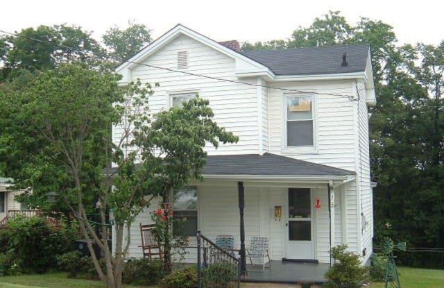 713 Grady St - 713 Grady Street, Lynchburg, VA 24501