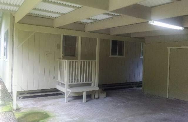 Lovely 3 bedroom 1.5 bath in cool Volcano Village