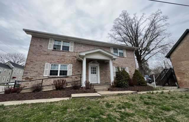 Photo of 1201 Dewey St unit: 1