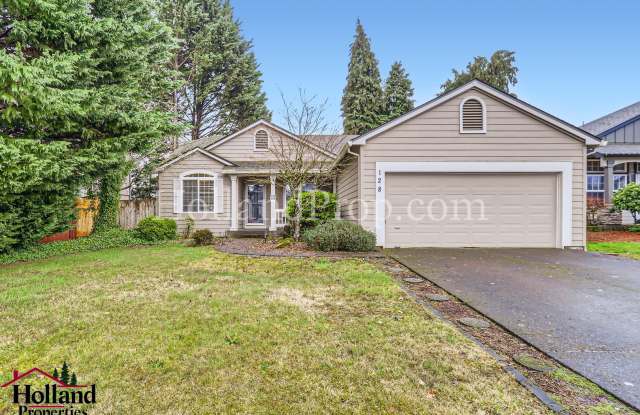 Charming Single-Level 3-Bed, 2-Bath Home with Modern Comforts  Prime Location! 1 Application in process as of 2/18