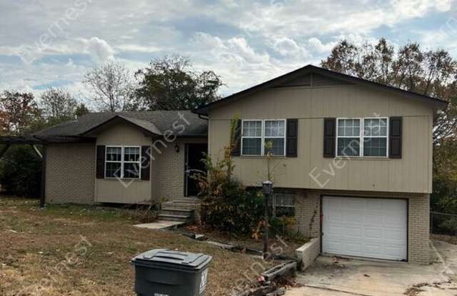 5085 Rick Dr