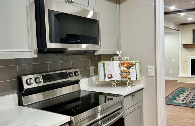 6442 Brookmead Circle