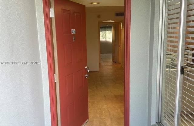 800 SW 137th Ave