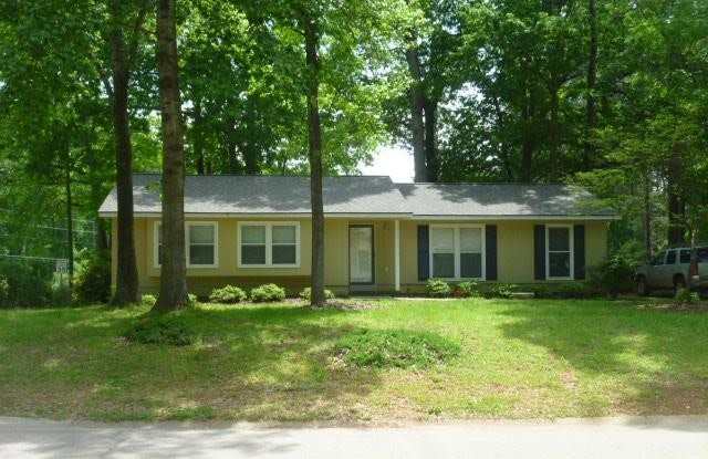 901 Medlin Drive