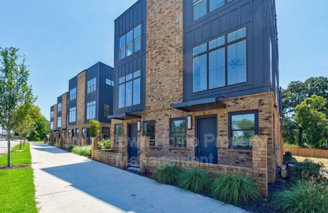 1134 W. Marietta Street