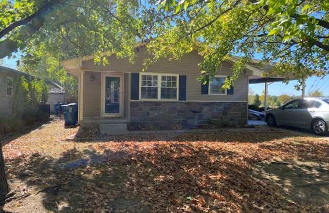 Photo of VERY NICE 3-BEDROOM 1-BATH IN WEST JOPLIN-$1250 RENT-$1250 DEPOSIT