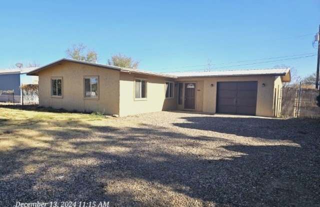 Welcoming 3 bedroom home