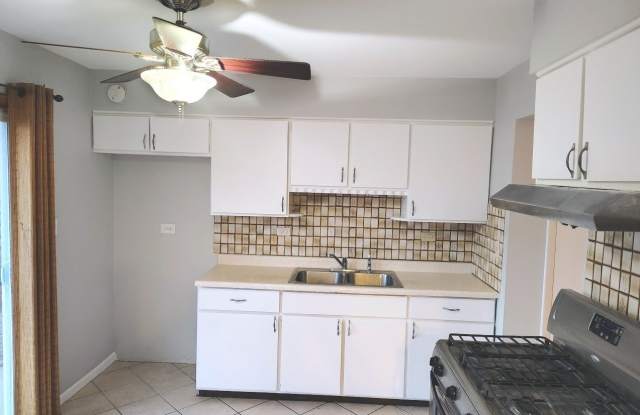 1123 Ridge Road