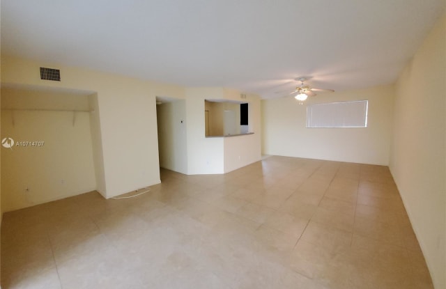 3473 NW 44th St - 3473 NW 44 St, Oakland Park, FL 33309