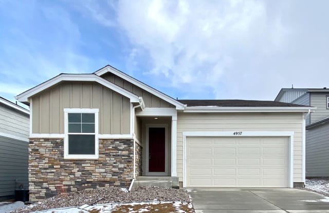 4957 Wolf Moon Dr - 4957 Wolf Moon Dr, Security-Widefield, CO 80911