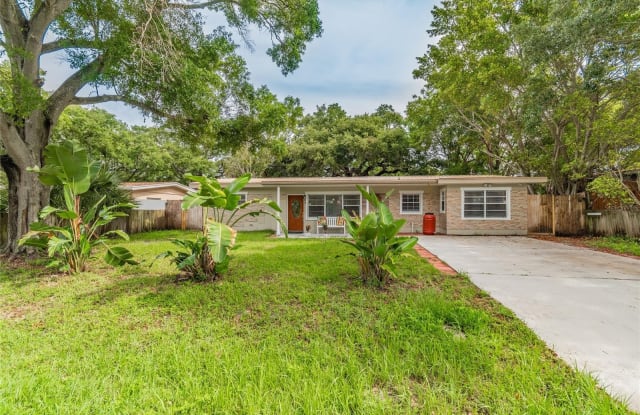 2923 W ELLIS DRIVE - 2923 West Ellis Drive, Tampa, FL 33611