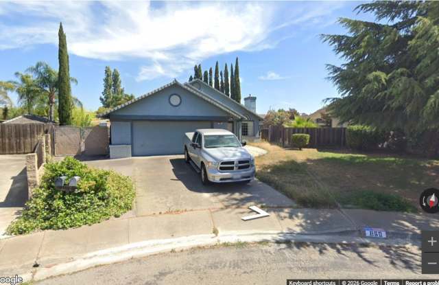860 Souverain Court