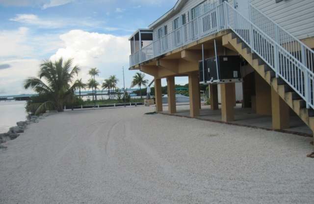 477 Big Pine Road
