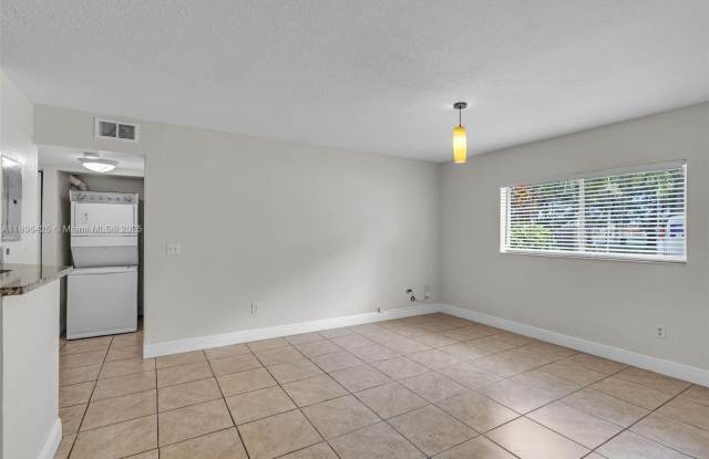 Photo of 3680 N 56th Ave