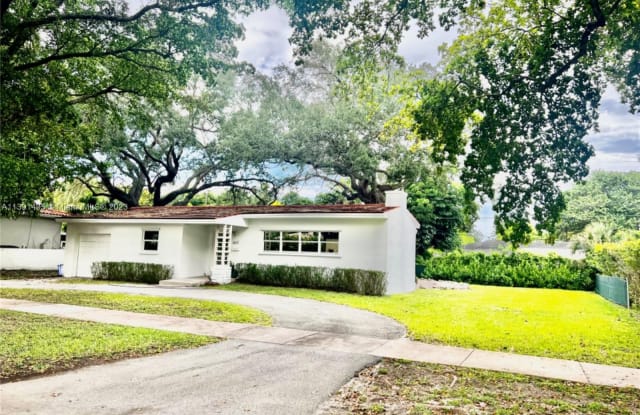 6611 Tarrega St - 6611 Tarrega Street, Coral Gables, FL 33146