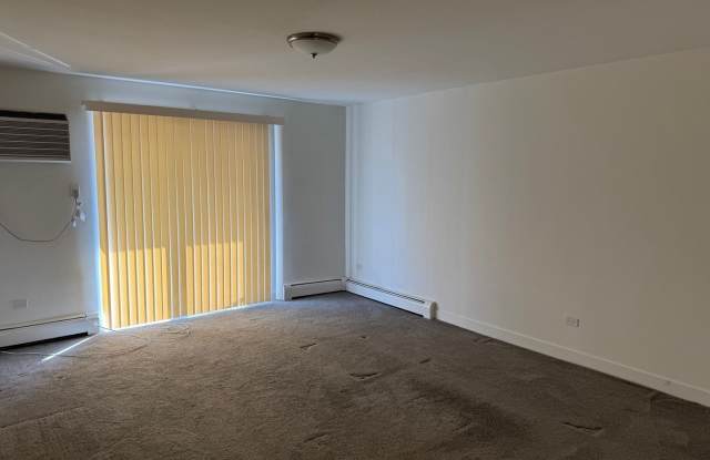 4036 N California Avenue