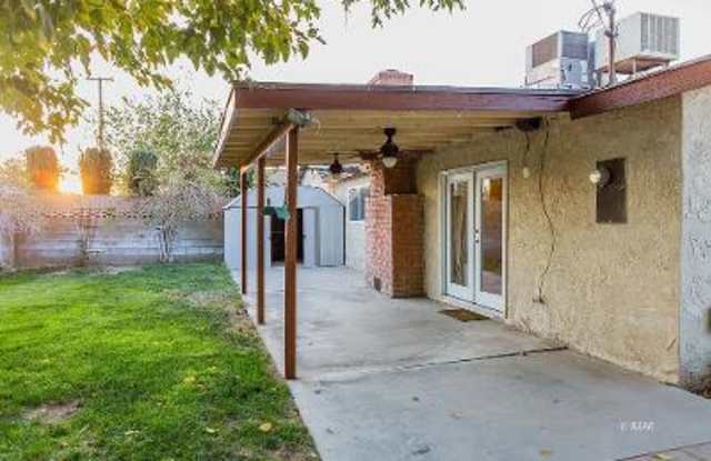 1129 West Benson Avenue