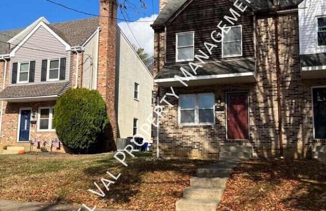 434 E 8th Ave