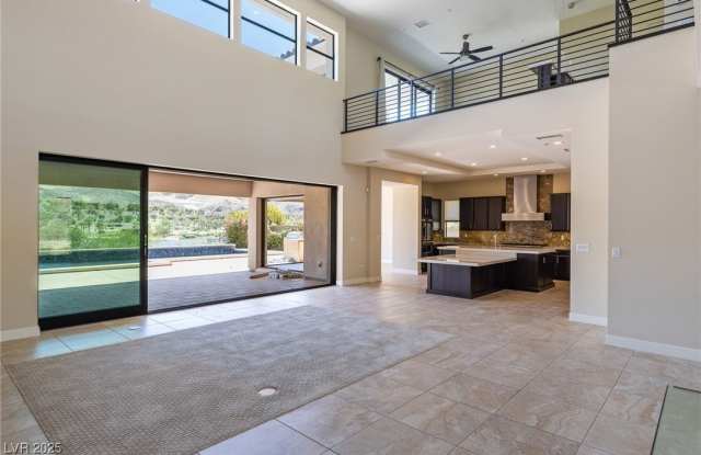 72 Bella Lago Avenue