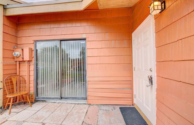 2413 NW 55th Ter