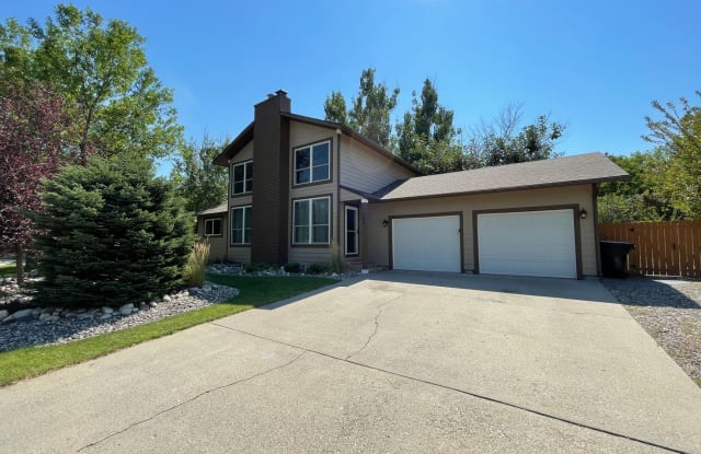 369 Stewart Ct S - 369 Stewart Court South, Billings, MT 59105