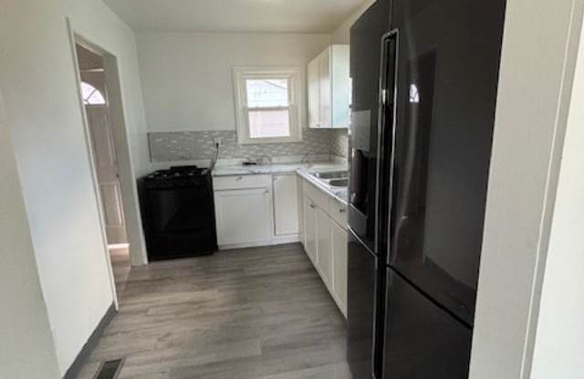 80 South Cedar Avenue