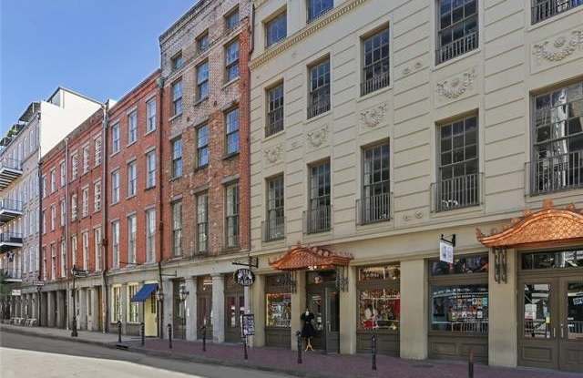 220 DECATUR Street
