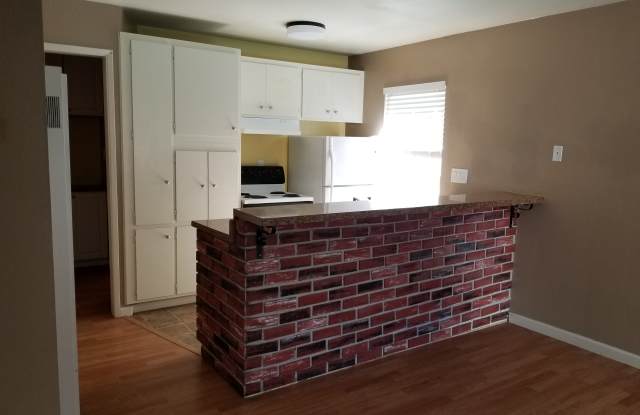 1428 Madison St Apt 111