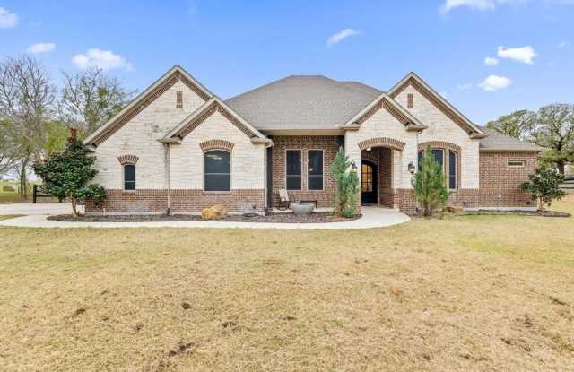 Photo of 251 Hlavek Road