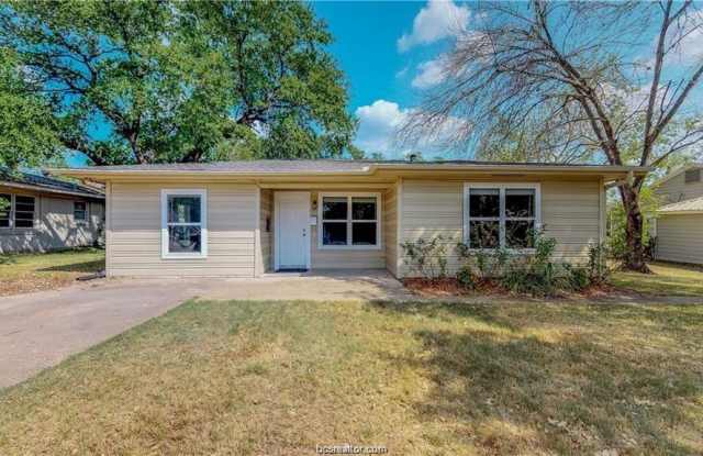 202 Walton Dr